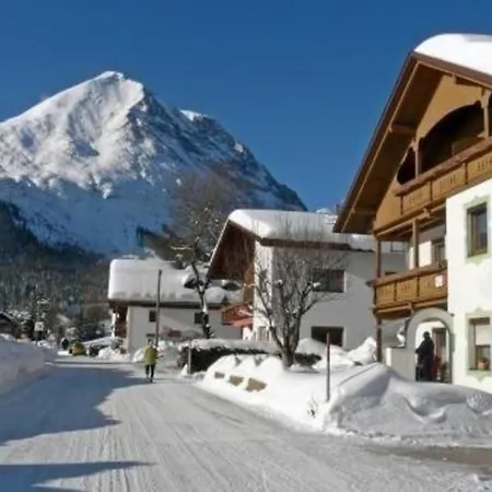 Apartment Ganze In Mit Privatem Balkon *