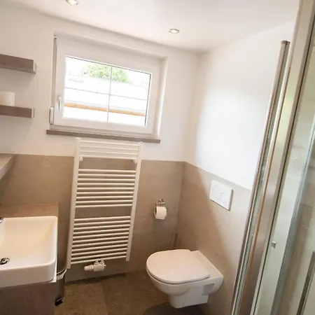 Apartment Ganze In Mit Privatem Balkon *